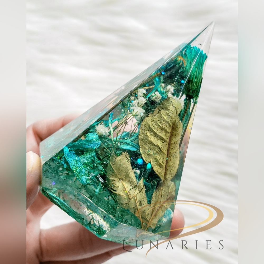 Handmade Resin Diamond Shaped Ring Holder With Preserved Flowers, Bridal Gift